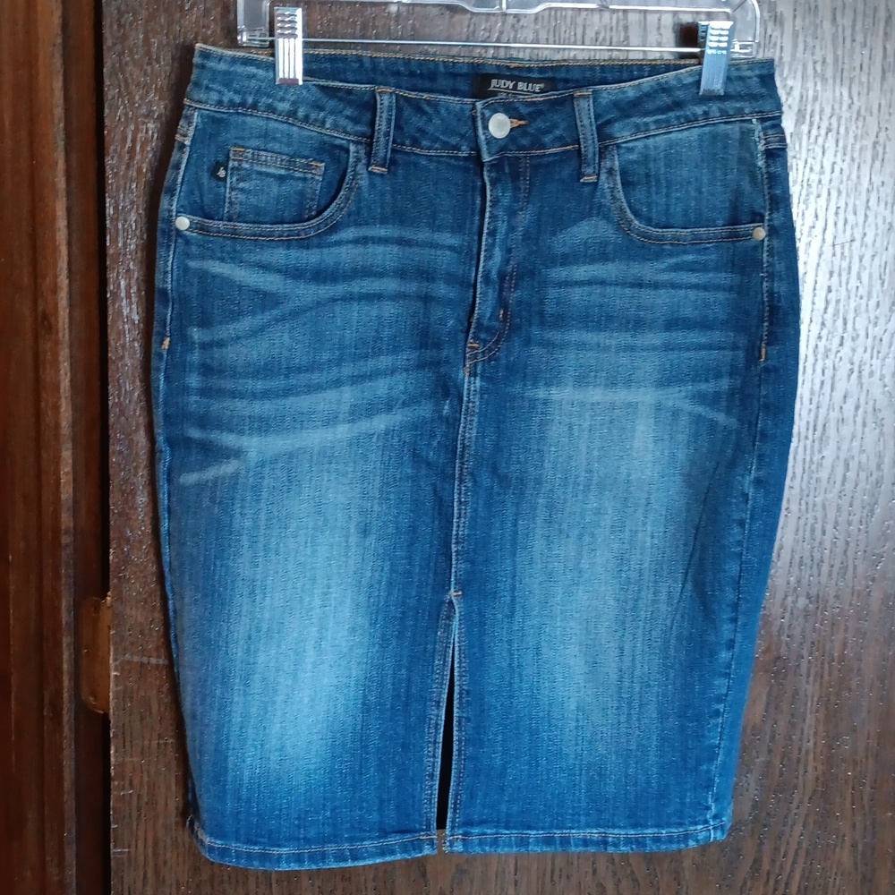 Judy Blue Front Slit Jean Skirt Size Large